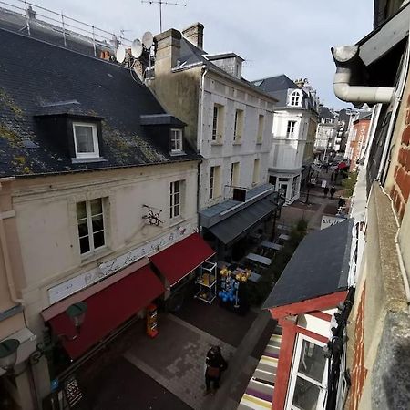 2 Pieces Au Coeur De Trouville / Rue Des Bains Exteriér fotografie