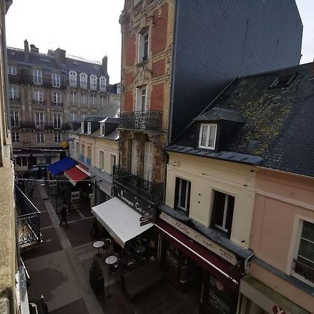 2 Pieces Au Coeur De Trouville / Rue Des Bains Exteriér fotografie